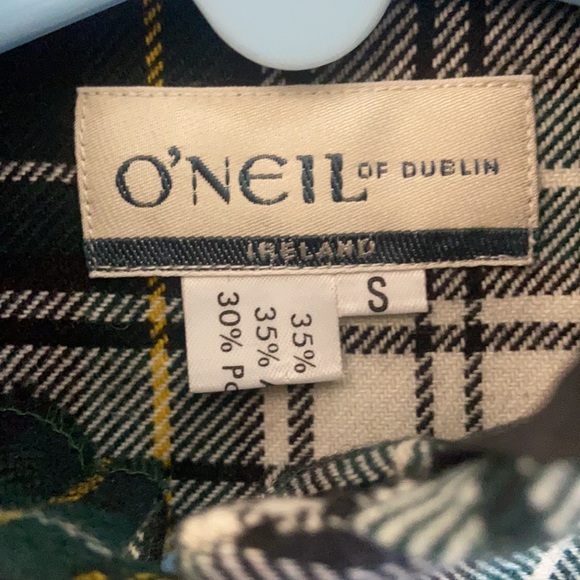 Girl’s O’Neil of Dublin cape size small - Picture 3 of 4